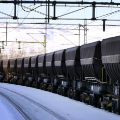 Flera mötesspår har fått klartecken, bland annat Malmbanan. Foto: sugarman joe/unsplash