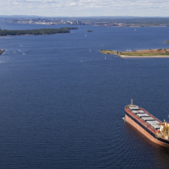 I projekt Malmporten ska farlederna breddas och fördjupas till ett djup på 15,2 meter i vinterfarleden och 16,85 meters djup i sommarfarleden. Dessutom ska en ny djuphamn anläggas. Fotograf/Källa: Fredrik Broman