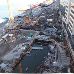 Vy österut från Katarinahissen september 2025. Foto: Sollentuna/Wikimedia Commons / https://commons.wikimedia.org/wiki/File:Slussen_2025-09-27_d.jpg