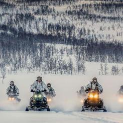 Tyska Nato-soldater tränar i vinterförhållanden i Nord Norge. Foto: Bundeswehr, Pressefoto