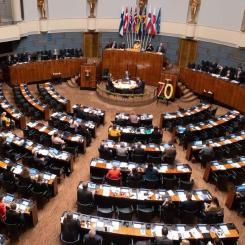 Nordiska rådet är det  officiella samarbetsorganet mellan parlamenten i de nordiska staterna. Rådet strävar efter att uppnå gemensamma lösningar som främjar nordiskt  sam förstånd och hjälper till att förverkliga den nordiska visionen.