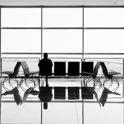Flygspårningstjänsten ger realtidsinformation om tusentals flygningar över hela världen. Foto: Suganth/Unsplash