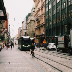 Foto: Nobina vinner nytt avtal med Föli i Finland Foto: luca merz/unsplash