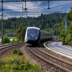 Med det nya avtalet kopplar Telia upp SJ:s Wifi ombord på de tåg som färdas genom Norden och till Tyskland. Bild: SJ