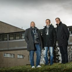 Patric Lundström, kommunalråd, Henrik Viklund, styrelseordf. Pireva samt Johan Bäcklin, vd Pireva är nöjda med beslutet om nytt vattenverk. Foto: Anders Westergren Kråkkullen produktion. Foto: Piteå kommun