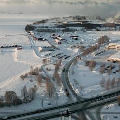 Bild över tävlingsområdet ner mot Sörfjärden och Södra hamn. Foto: Gabardin