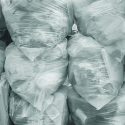 Det nya bolaget kommer att ha en omsättning på cirka 1,2 miljarder euro och sysselsätta omkring 3 500 personer. Totalt hanteras över 4,4 miljoner ton avfall årligen. Foto: Possessed Photography/Unsplash