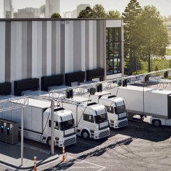 Preem satsar nu på att erbjuda fordonsladdning i egen regi och bygger ut publik snabbladdning för tunga fordon med 400 kW-laddare från Siemens. Foto: Siemens