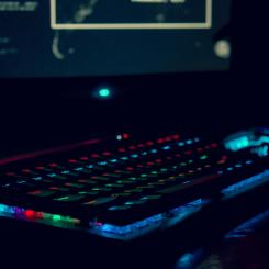 Cybercampus Sverige ska bli ett nationellt samarbete mellan flera universitet, forskningsinstitut, myndigheter och företag över hela Sverige. Foto: ahmed atef/unsplash