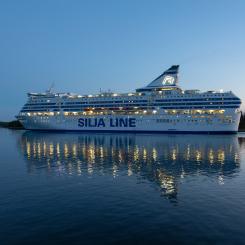 Systerfartygen fräschas upp på varv i Nådendal, Finland. Foto: Tallink Silja