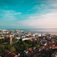 Målet med projektet är att förbindelserna till och från Ängelholm och Helsingborg stärks, samtidigt som regional utveckling gynnas av förbättrad tillgänglighet. Foto: Jacob Ekelund/Unsplash