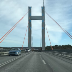 Snedkablar på Tjörnbron ska bytas ut. Foto: Trafik Göteborg