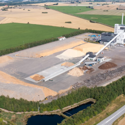 Flygbild över Örtoftaverket, Kraftringens största produktionsanläggning för el och värme. Foto: Kraftringen