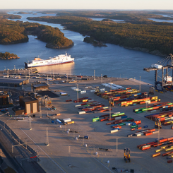 Vätgas kommer att spela en avgörande roll i omställningen till fossilfria transporter. Foto: Stockholms Hamnar