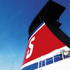 Hög inflation och stigande priser har för rederiet resulterat i färre passagerare och fraktkunder. Foto: Stena Line