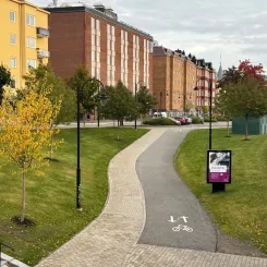 I Sundsvall upptäcks nu sneda skyltar, klotter och pågående vägbyggen automatiskt med hjälp av artificiell intelligens.  Foto: Sundsvalls kommun