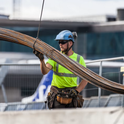 Sveab tar anläggningsuppdrag av  Swedavia. Foto: Sveab