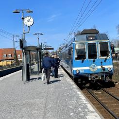 Fler långa tåg på Roslagsbanan föreslås. Foto: Stina Wickenberg