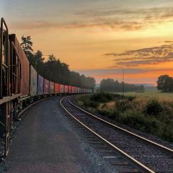 Den nya lösningen som startar i maj erbjuder dagliga avgångar måndag till fredag för trailers, växelflak och containers. Foto: Green Cargo