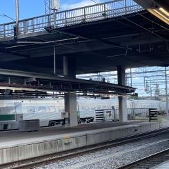I augusti 2023 ökade terrorhotnivån i Sverige, vilket resulterade i ett uppdrag till Trafikverket och Transportstyrelsen att undersöka behovet av förstärkt skydd för järnvägs- och kollektivtrafiken. Foto: Stina Wickenberg