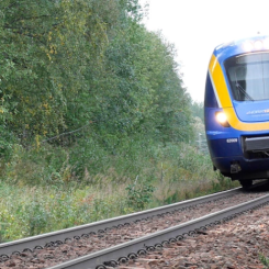 En linjerätning möjliggör en hastighetshöjning från 70 kilometer i timmen till 130 kilometer i timmen. Tillsammans med andra åtgärder kan det ge en kortare restid på cirka 15 minuter mellan Sundsvall och Östersund. Foto: Trafikverket