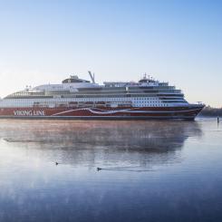 Två år av samarbete för en grön sjöfartskorridor mellan Stockholm och Åbo. Foto: Viking Line / Daniel Eriksson