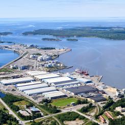 Vy över Umeå Hamn, Foto: Lars Lindh