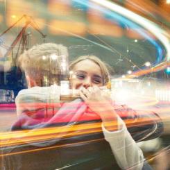 Sträckan Göteborg–Alingsås är idag den mest överbelastade järnvägssträckan i Sverige – och problemen påverkar allt från pendling till exportflöden och svensk beredskap. Foto: VGR