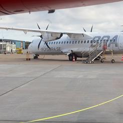Det är första gången på flera årtionden som staten ser över och ökar det statliga stödet till de regionala flygplatserna. Foto: Wikimedia Commons